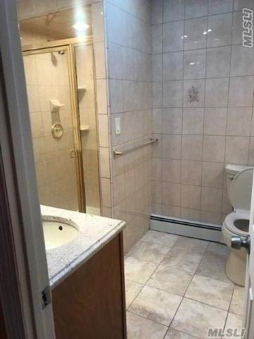 2547 7th St - Photo 3 of 7