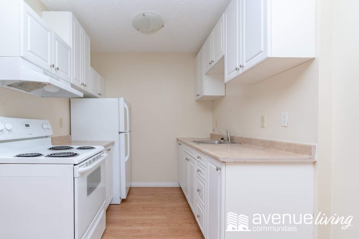 Oakdale Apartments - Photo 2 of 12