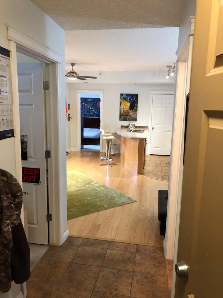 910 Centre Avenue Northeast #101 - Photo 2 of 21