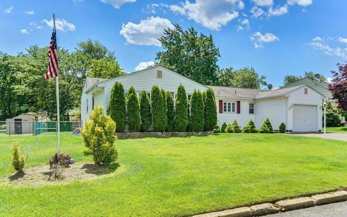 17 Knoll Terrace - Photo 2 of 26