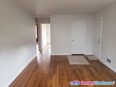 1724 Catalina Dr - Photo 3 of 16