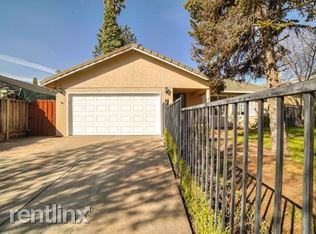 217 Sherry Ct - Photo 2 of 4