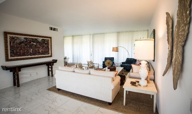 1016 Tamarisk W St - Photo 3 of 19