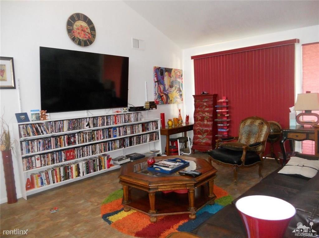 322 S Sierra Madre - Photo 2 of 15