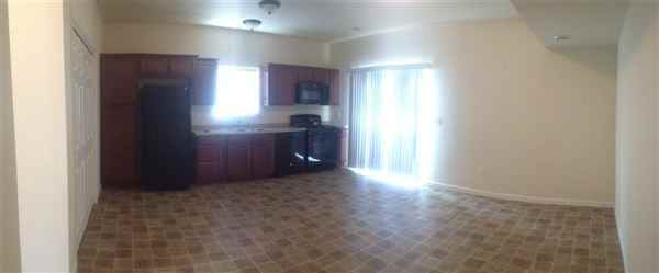 319 Prairie Dr - Photo 2 of 6