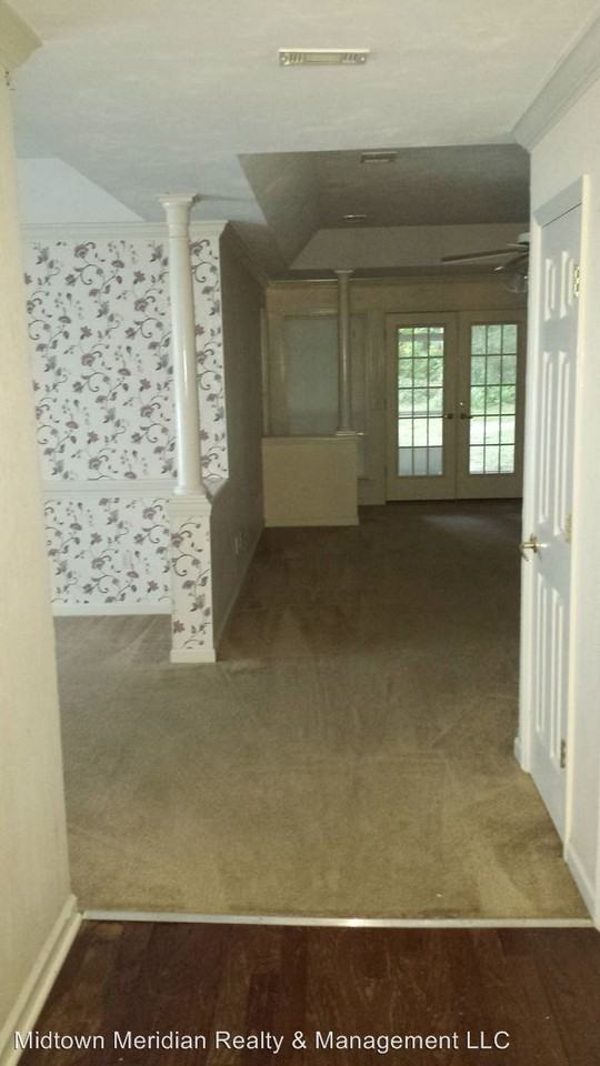 2938 2938 Tewkesbury Tr - Photo 2 of 12