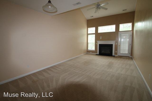 150 Hightide Dr - Photo 2 of 10