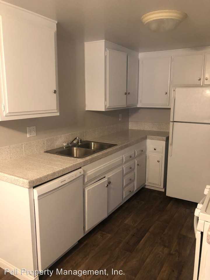 325 Compton St Units A-D - Photo 2 of 5