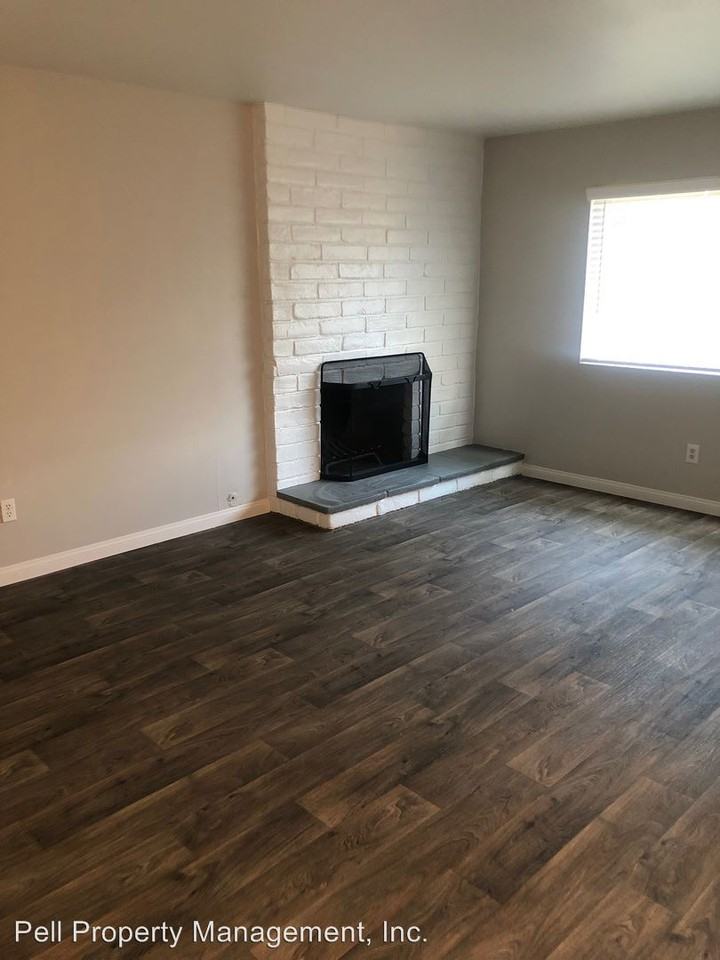 325 Compton St Units A-D - Photo 3 of 5