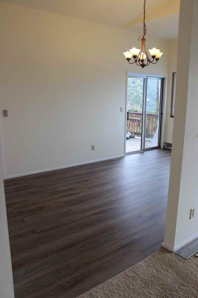 1101 Hemlock St - Photo 3 of 16