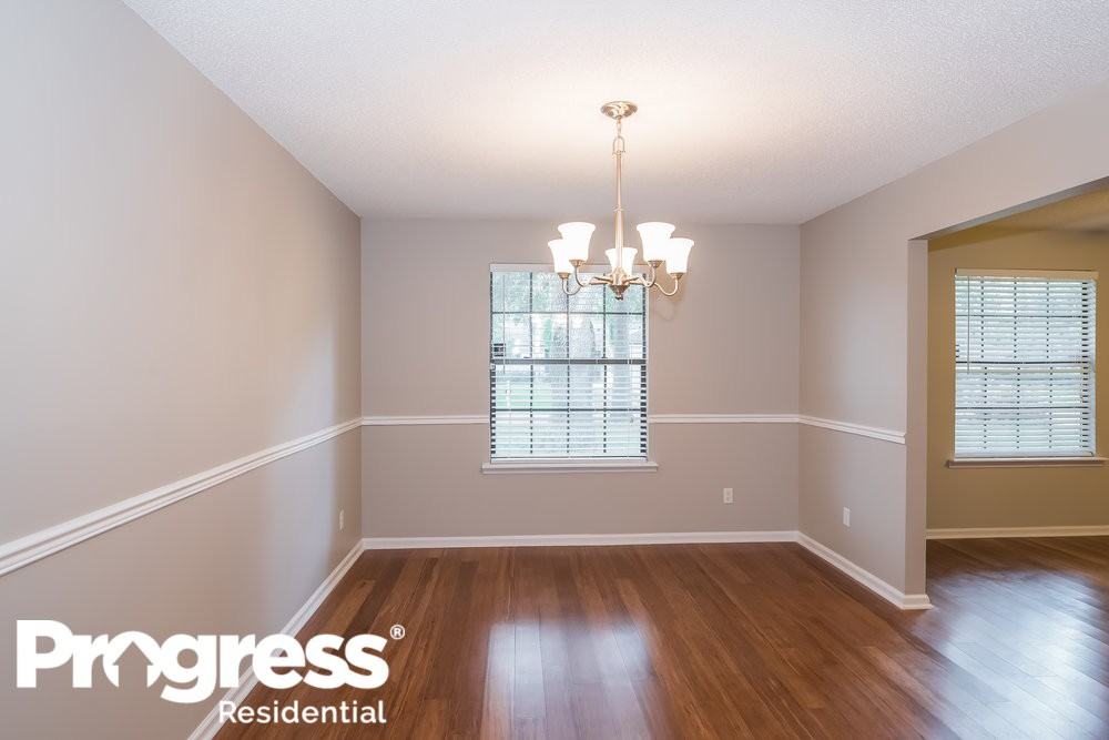 12318 Windstream Ln - Photo 3 of 16