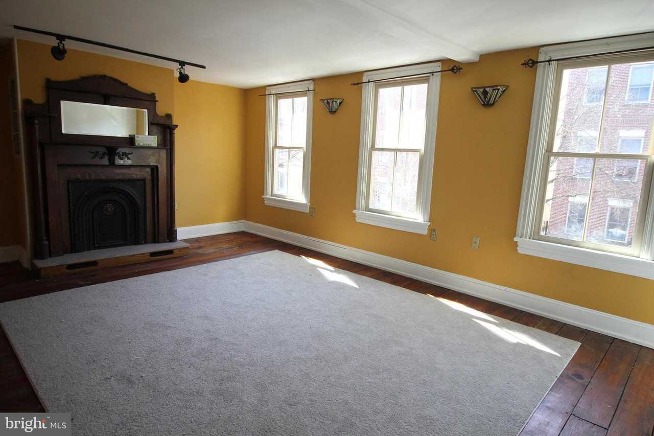 140 Jackson St - Photo 3 of 26