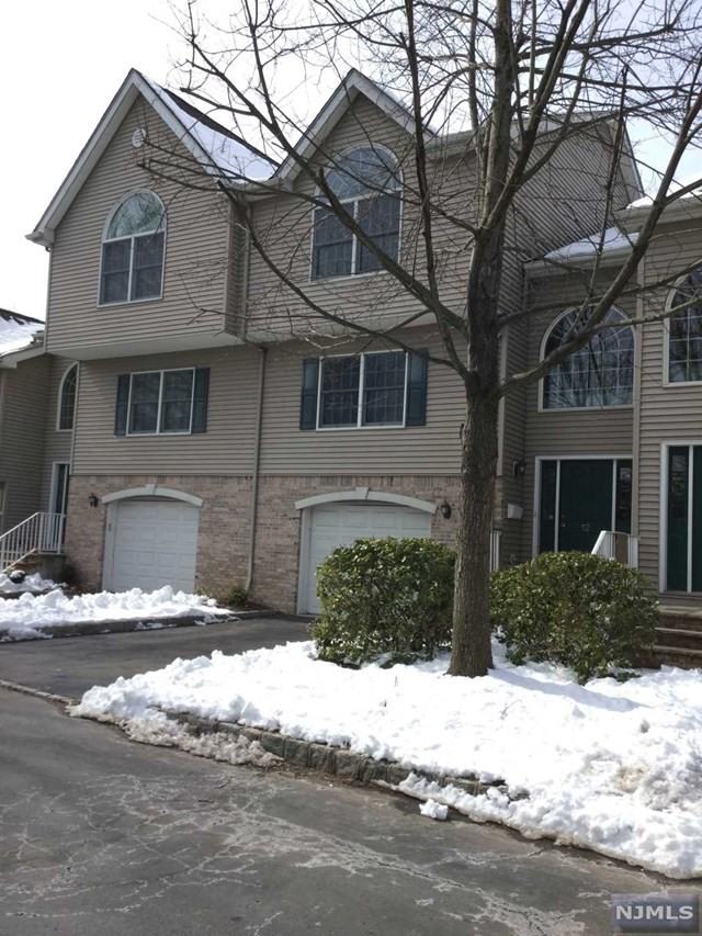 92 Elm St - Photo 2 of 25