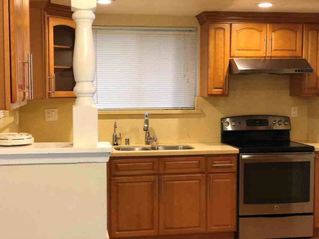 1386 Ramon Dr - Photo 2 of 34