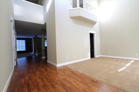 15226 SW Greenfield Dr - Photo 2 of 31