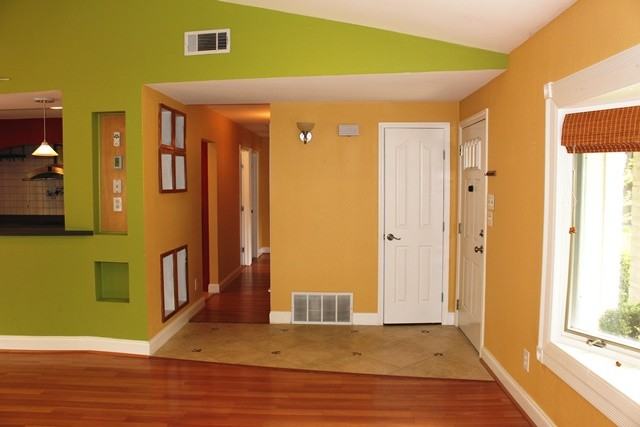 2009 Fairmeadow Dr - Photo 2 of 22