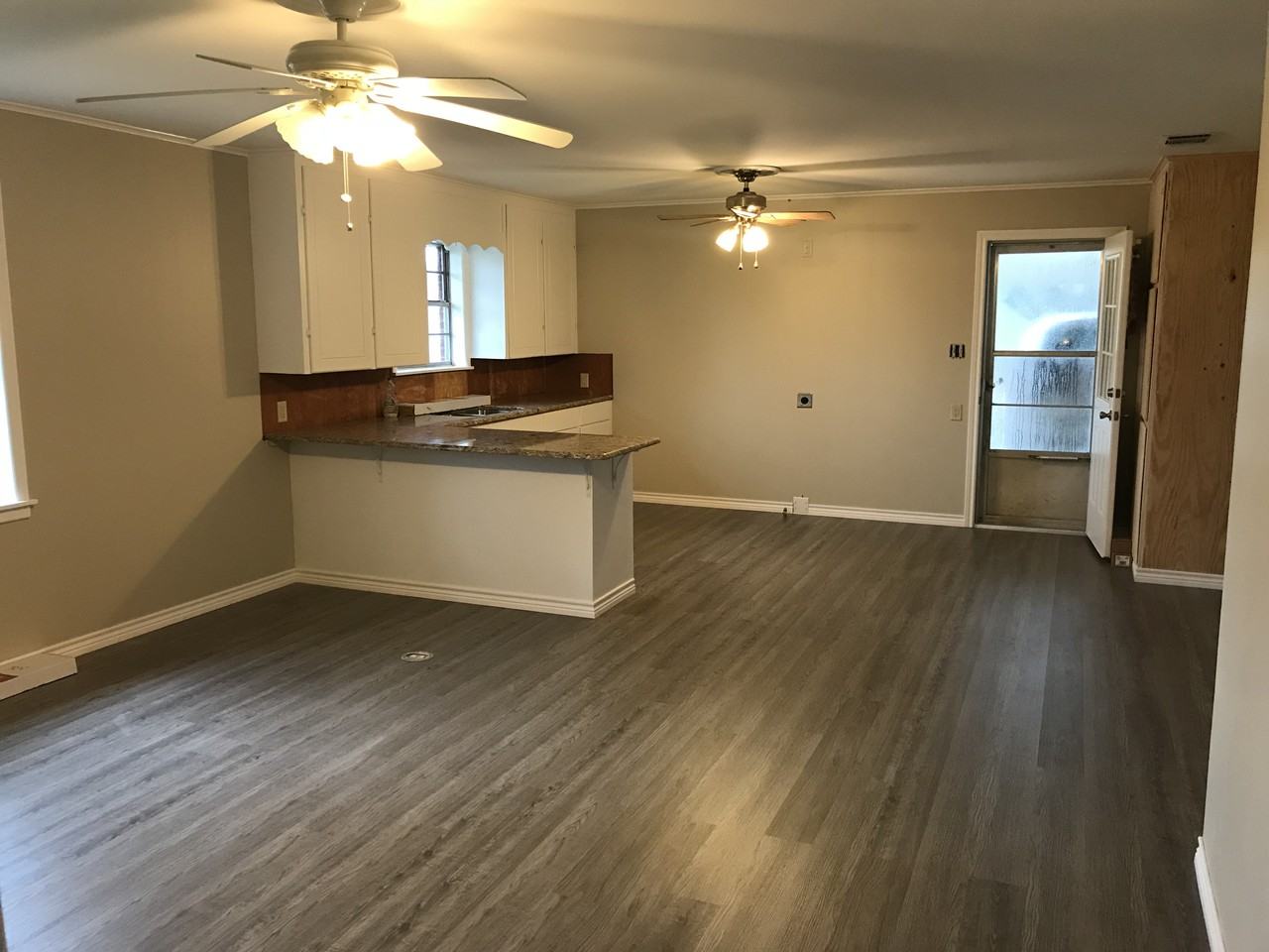 7334 Ermine Rd - Photo 3 of 18