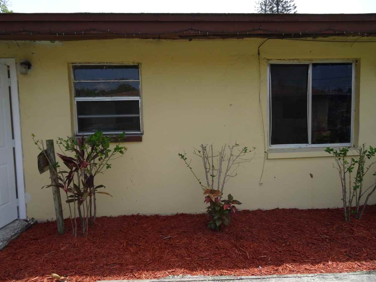 3147 Economy Street - Photo 2 of 7