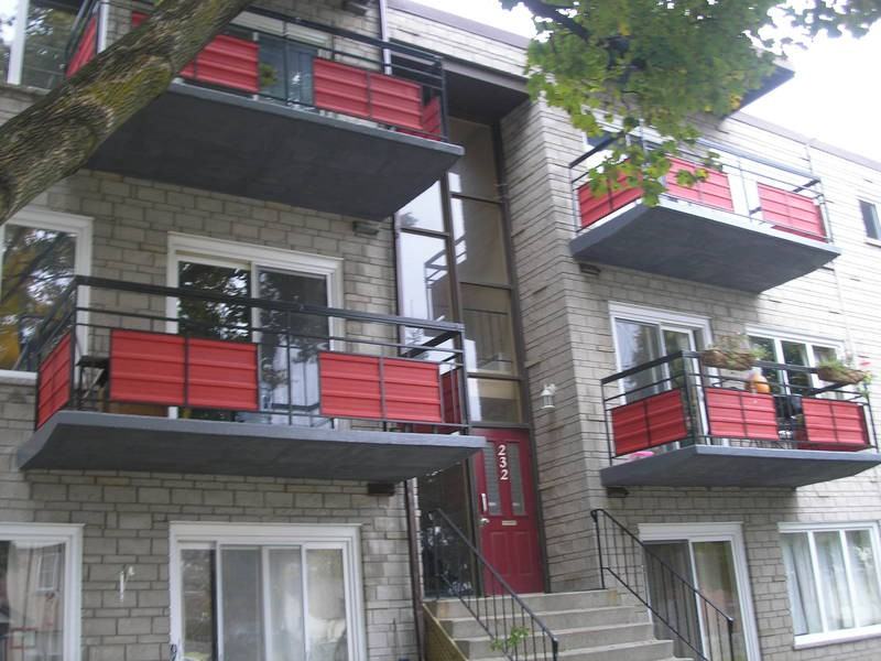 232 Louisa Street, Kitchener, ON N2H 5M7 2 Bedroom Apartment for 1,203