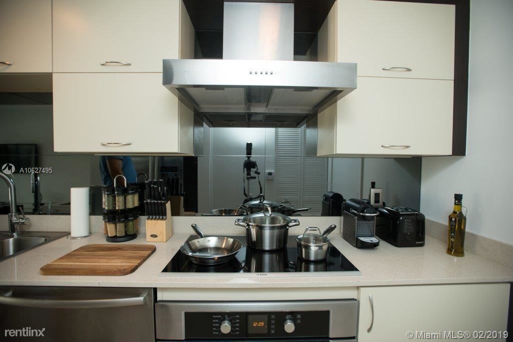 2130 Park Ave - Photo 2 of 10