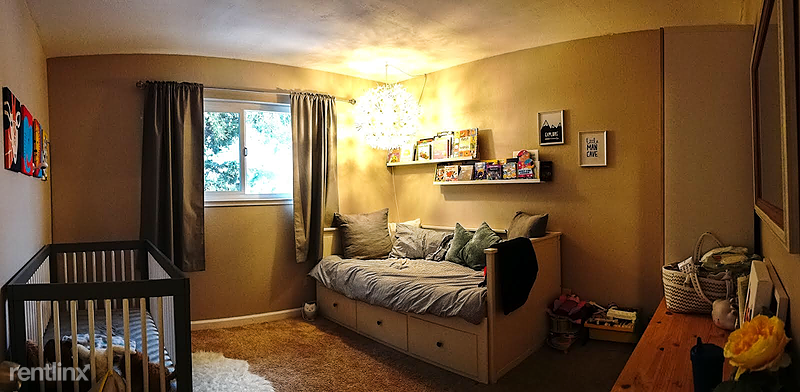 356 Northumberland Ave - Photo 3 of 8