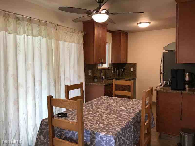 1600 Stockton St - Photo 3 of 10