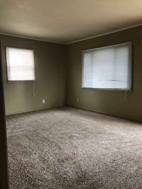 2309 Westbrook Dr - Photo 3 of 17