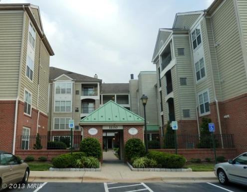 1100 Quaker Hill Ct #111 - Photo 3 of 14