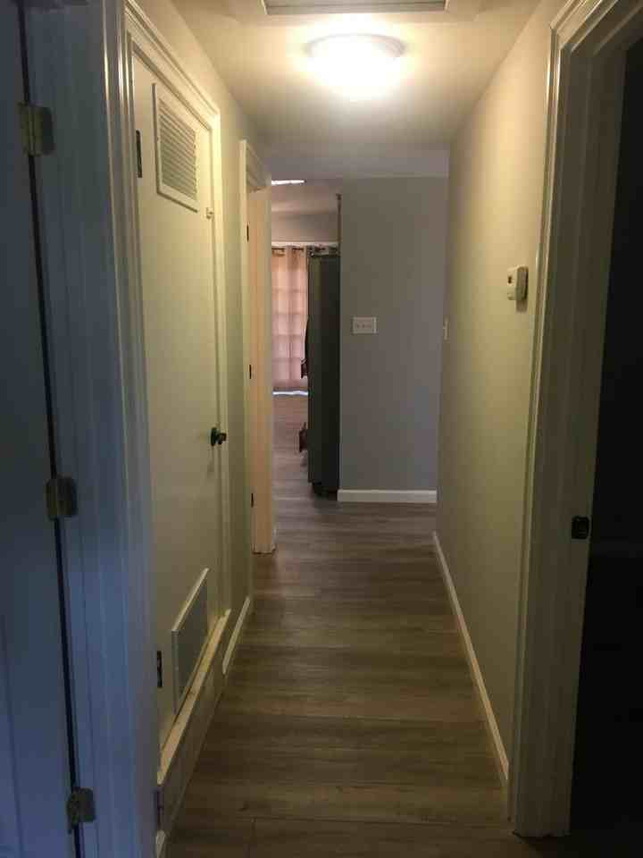 204 Carolos Dr - Photo 3 of 4