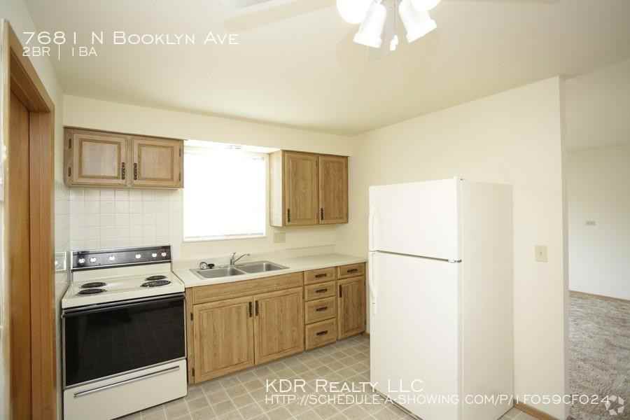 7681 N Brooklyn Ave - Photo 3 of 9