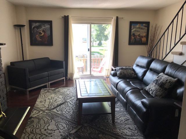 315 Indian Road South - Photo 2 of 10