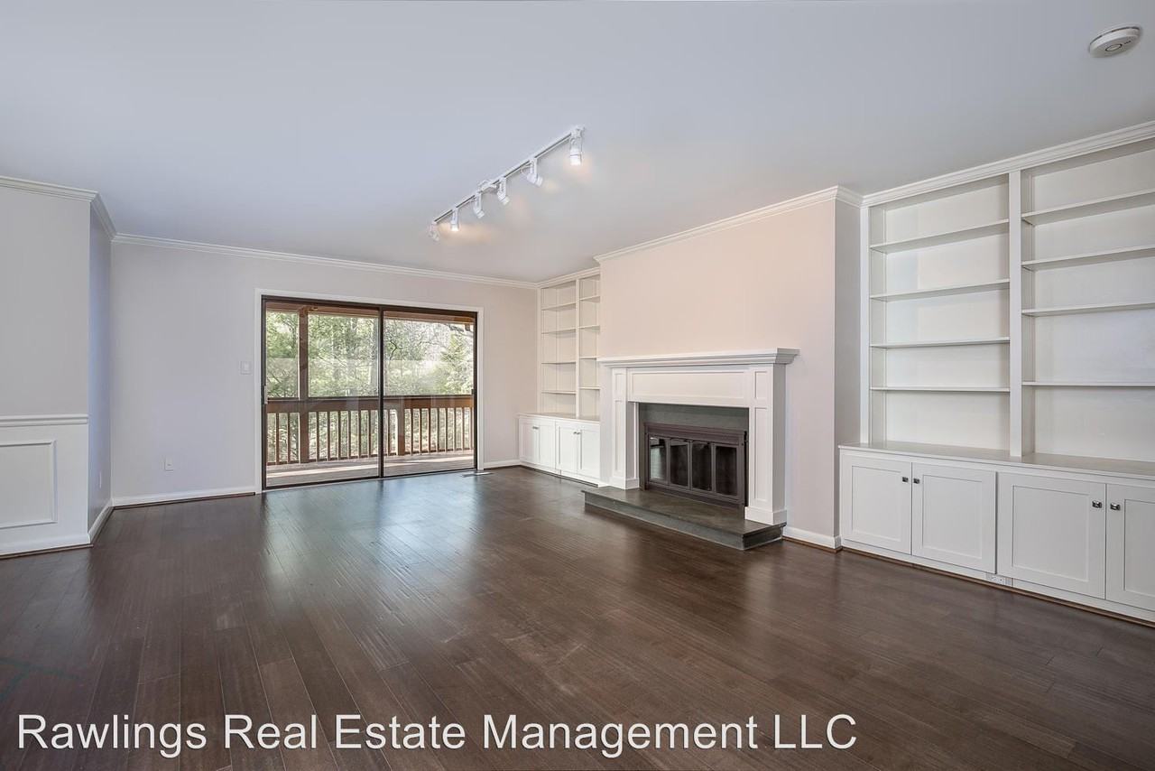 463 Crowfields Dr - Photo 3 of 23