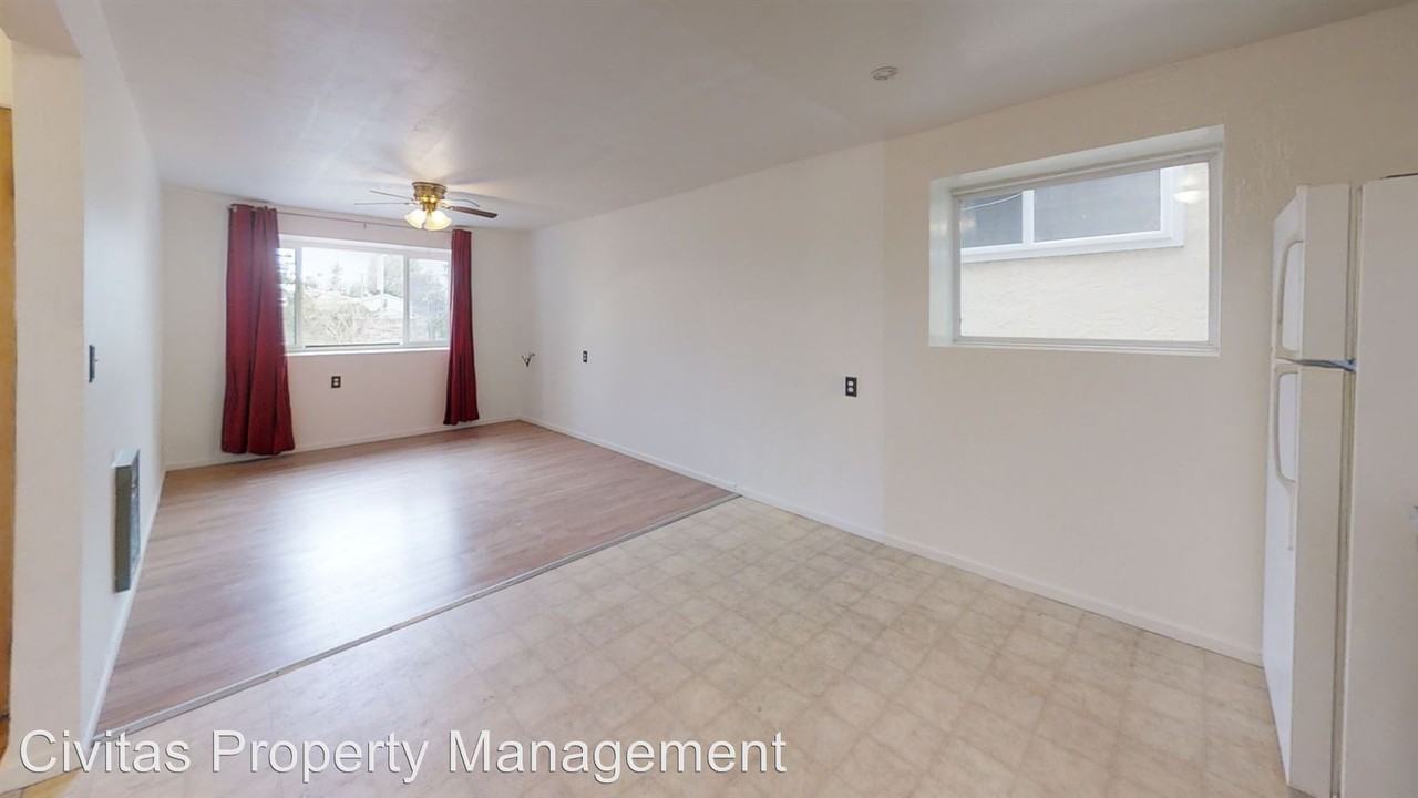 2602 62nd Ave - Photo 3 of 15