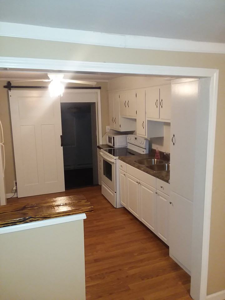 124 S Sherman St #1 - Photo 2 of 9