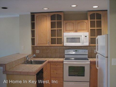 36 Golf Club Drive - Photo 3 of 17