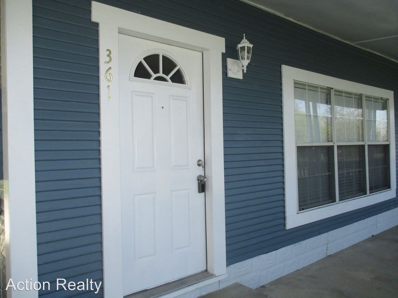 361 McQueeney Rd - Photo 2 of 14