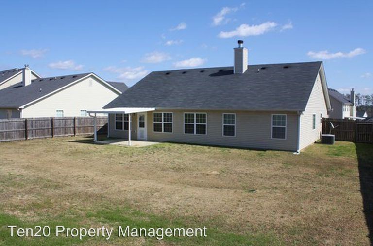 22 Oakwood Dr - Photo 2 of 19