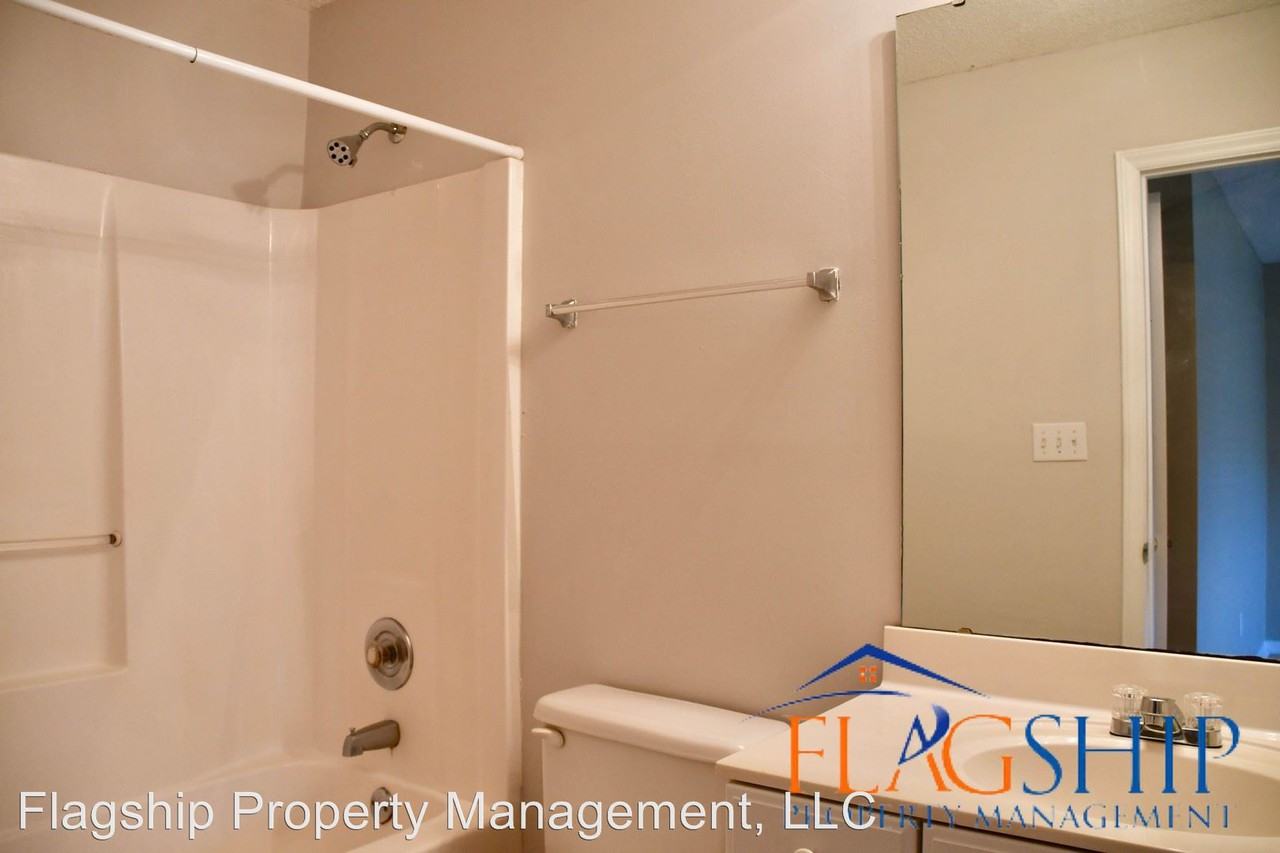 3311 Moseley Drive - Photo 3 of 15