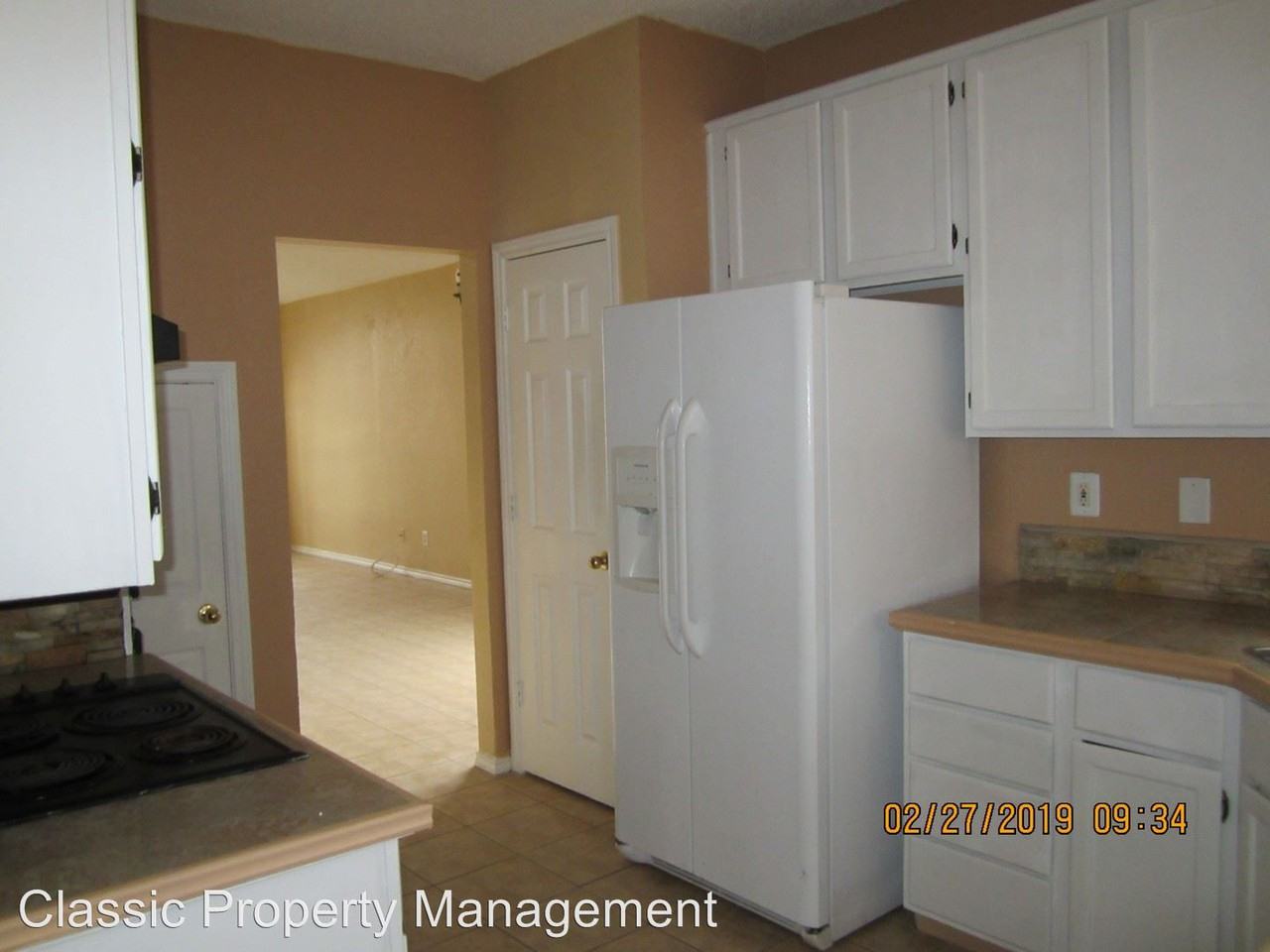 7620 Arbor Ridge Ct - Photo 3 of 9