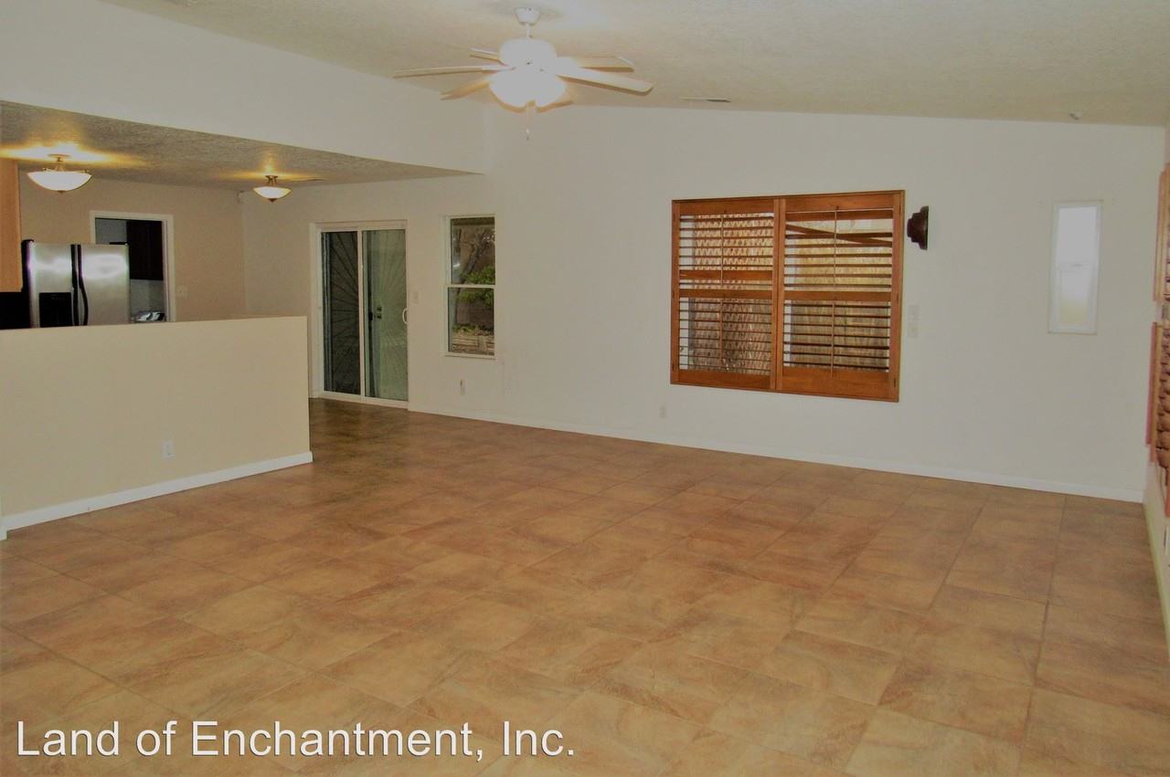 8316 Rancho Pleno NW - Photo 2 of 10