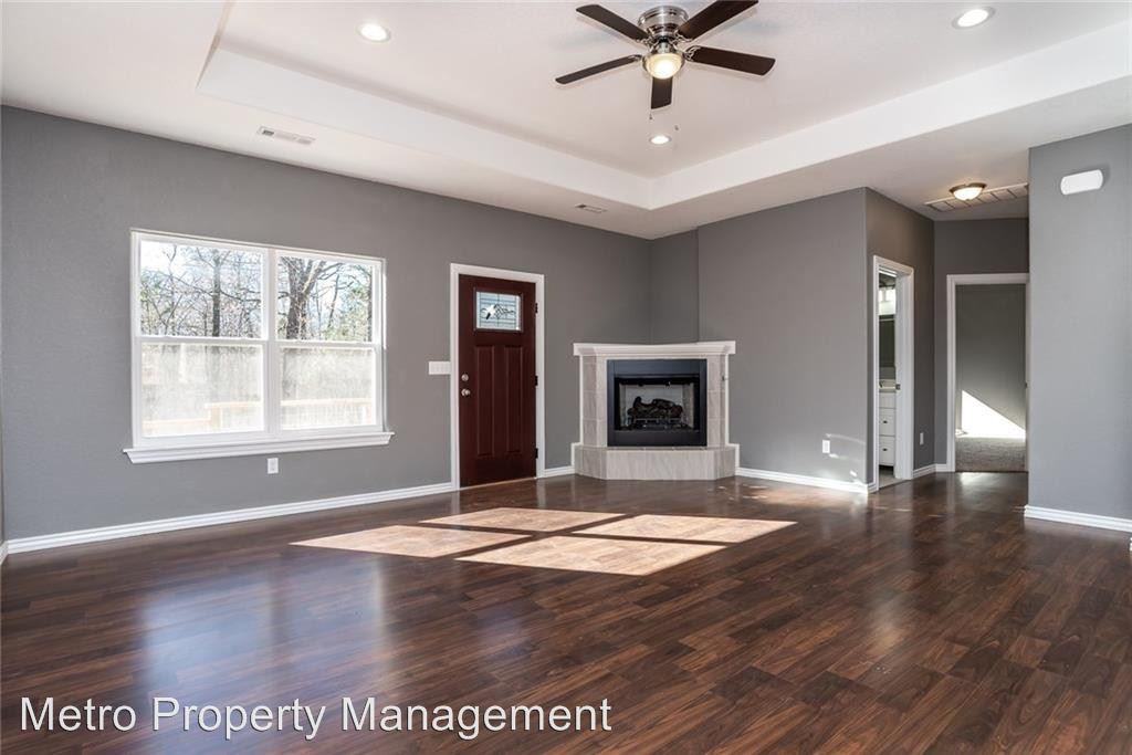 18 Kilsyth Dr - Photo 2 of 21