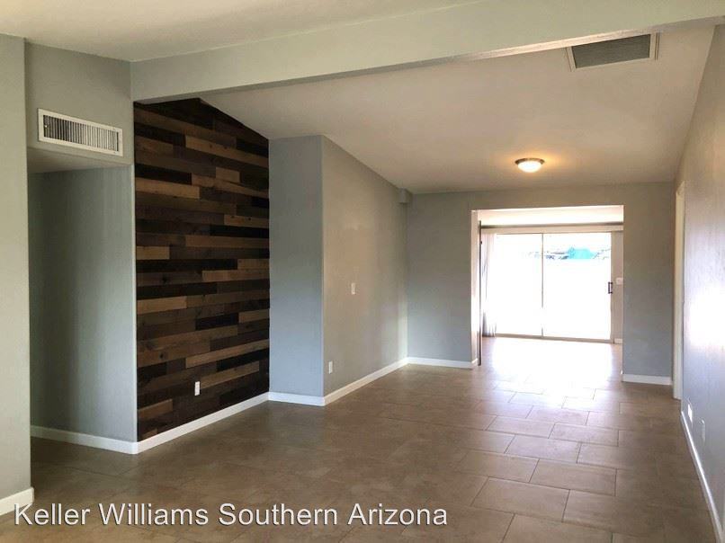 2940 Betsy Ross Pl - Photo 3 of 27