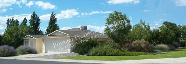 3148 Goldeneye Ave - Photo 2 of 9