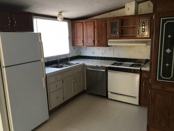 1219 Fearnow Ave - Photo 2 of 2