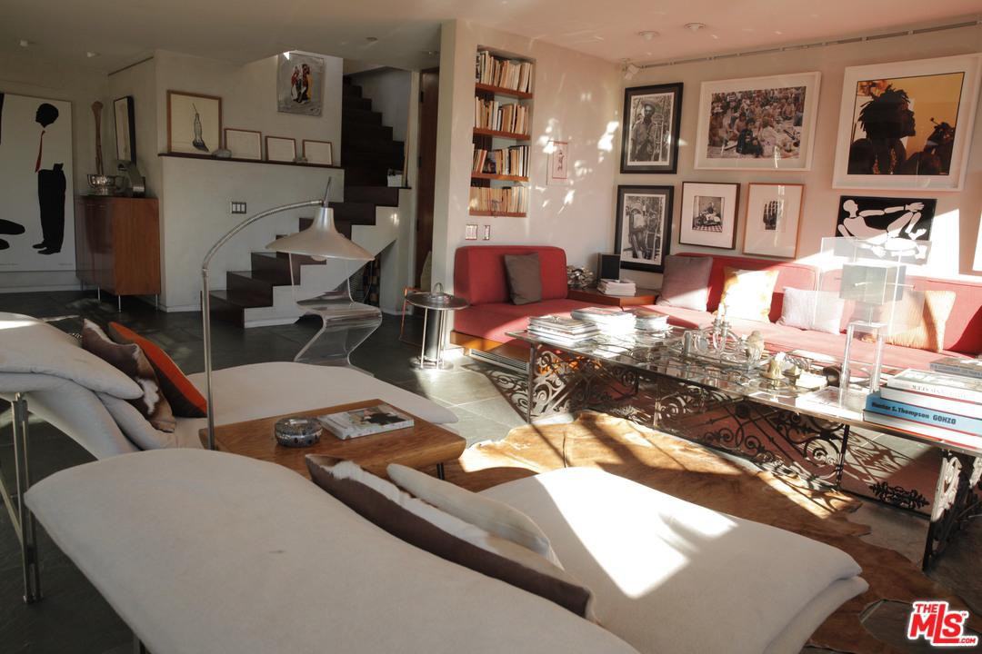 1467 Queens Rd - Photo 3 of 11