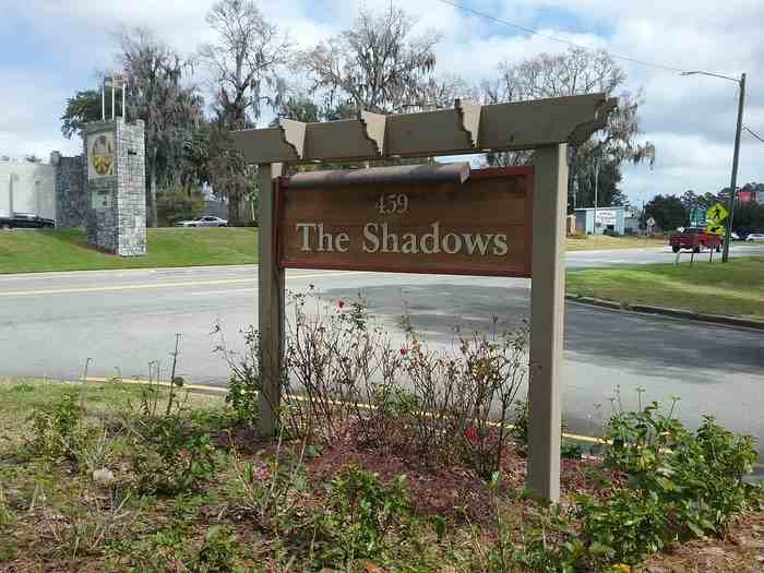 459 Mall Blvd - Photo 3 of 12