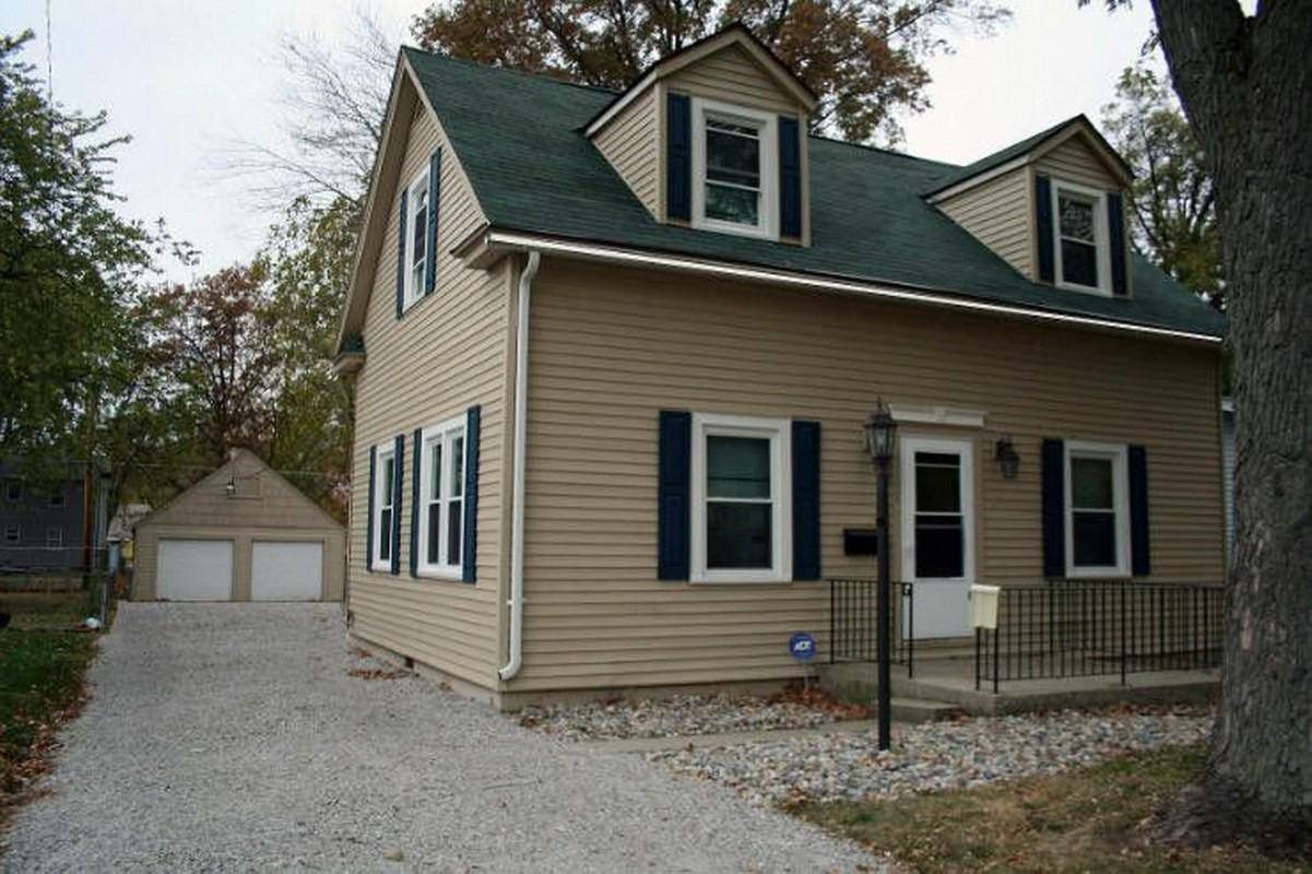 4102 Euclid Avenue - Photo 2 of 10