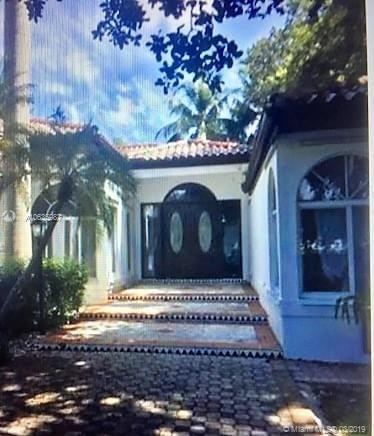 450 Sunset Drive - Photo 2 of 2