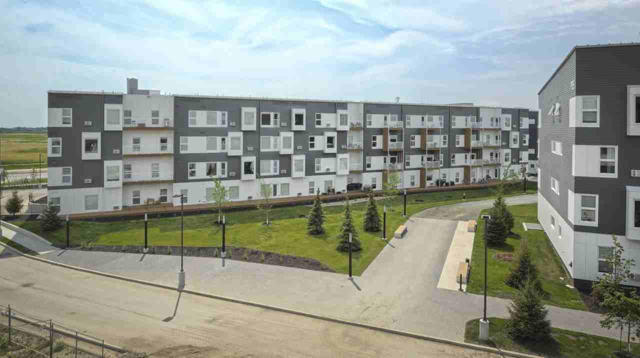 THE SPOT AT TUXEDO POINT Apartments 785 Sterling Lyon Pkwy, Winnipeg