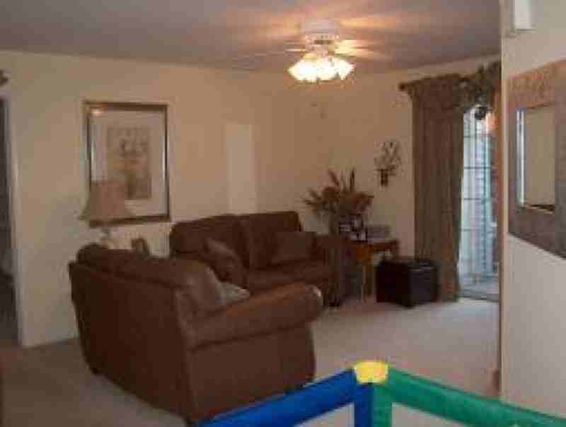 414 Stratford Pl #414 - Photo 3 of 10